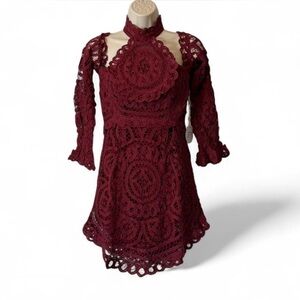 Lace Cold Shoulder Bodycon Minidress